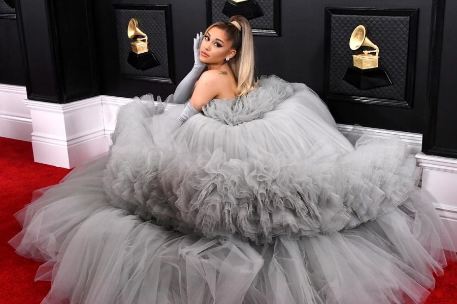 40-Things-You-Need-to-Know-About-Ariana-Grande