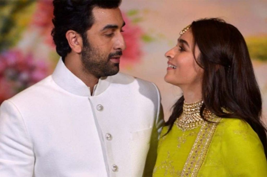 Ranbir-Kapoor-and-Alia-Bhatt-Love-Story